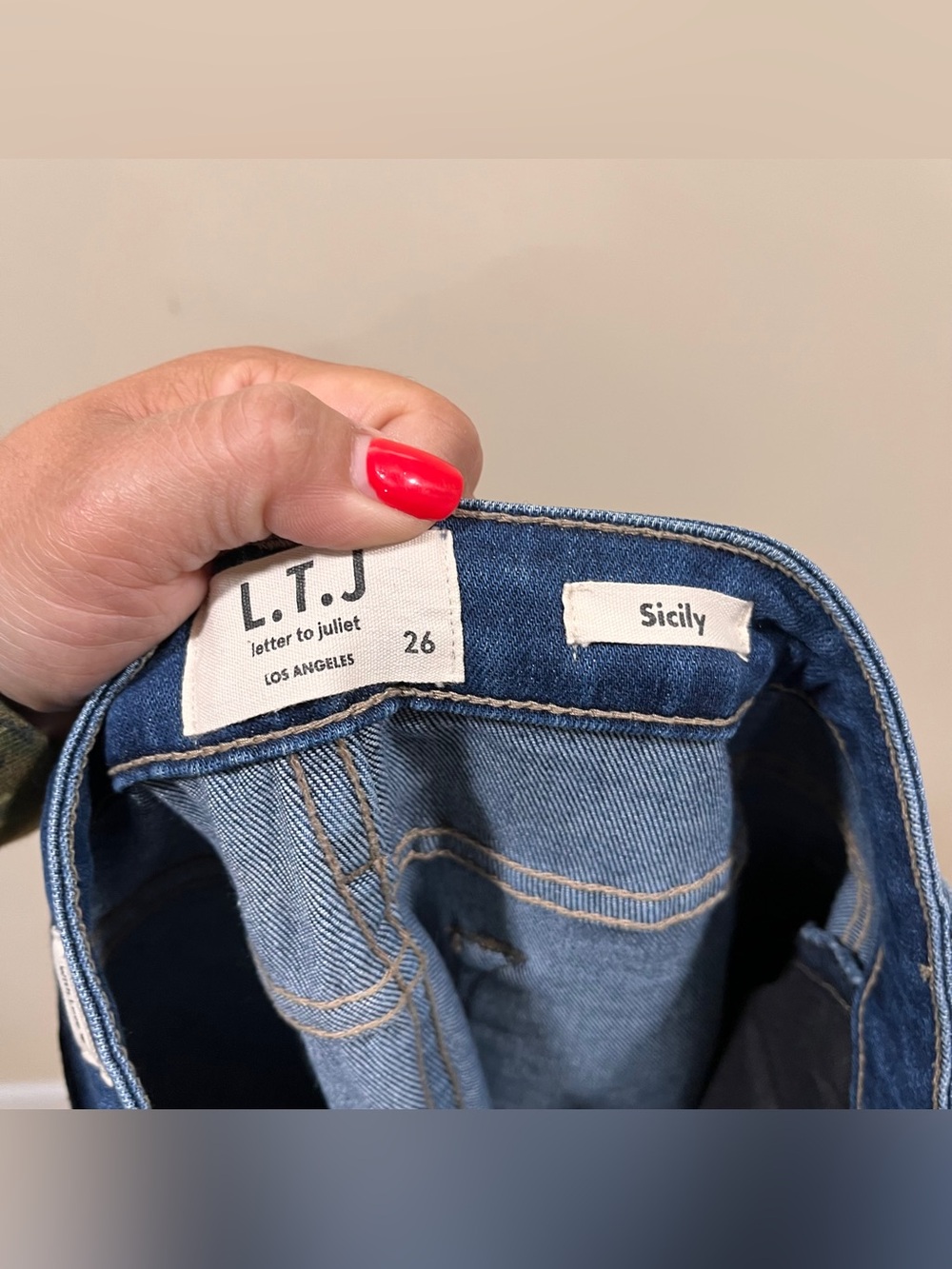 Letter To Juliet LTJ Womens straight Jeans Sz 26 raw hem Medium Blue Denim EUC - Picture 6 of 8